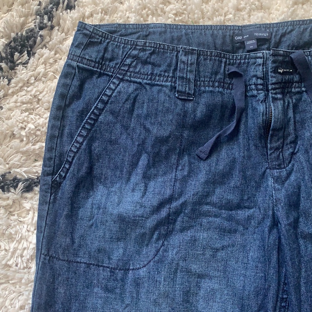 Offers accepted Gap loose leg Jean- hip